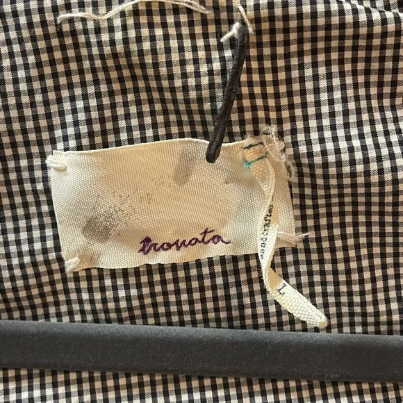 Button down jacket - Picture 3 of 4